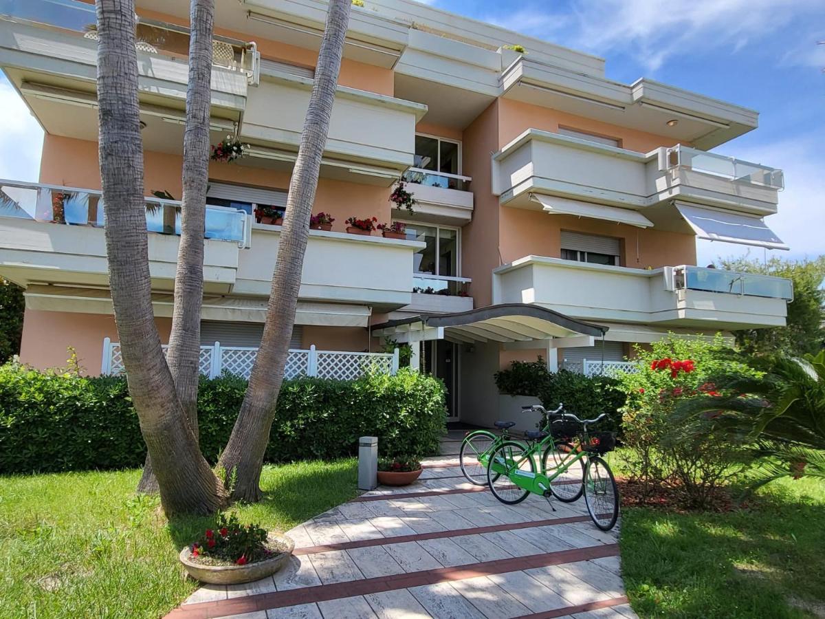 Le Palme Aparthotel 3*