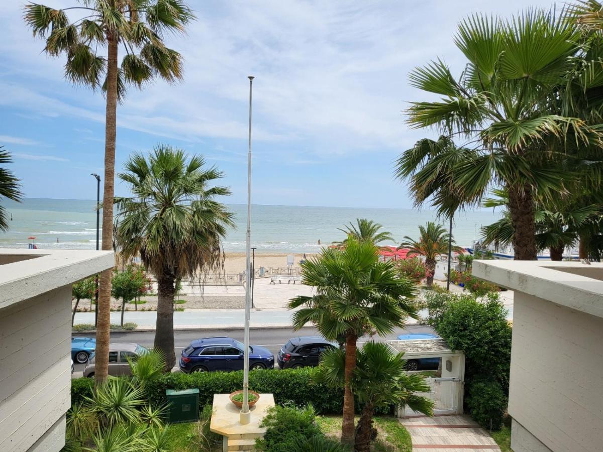 Le Palme Aparthotel 3*
